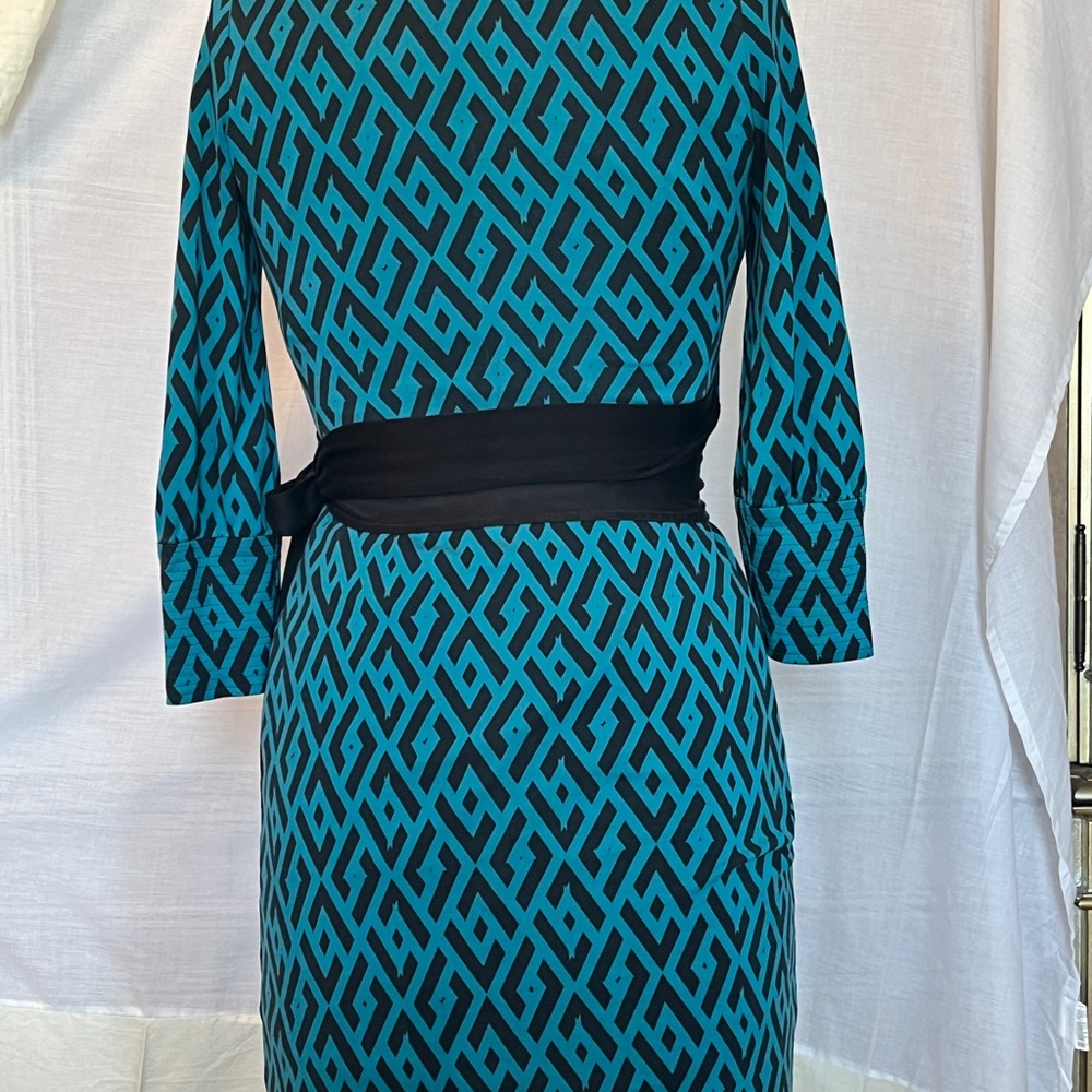 Dvf Wrap Dress - image 2